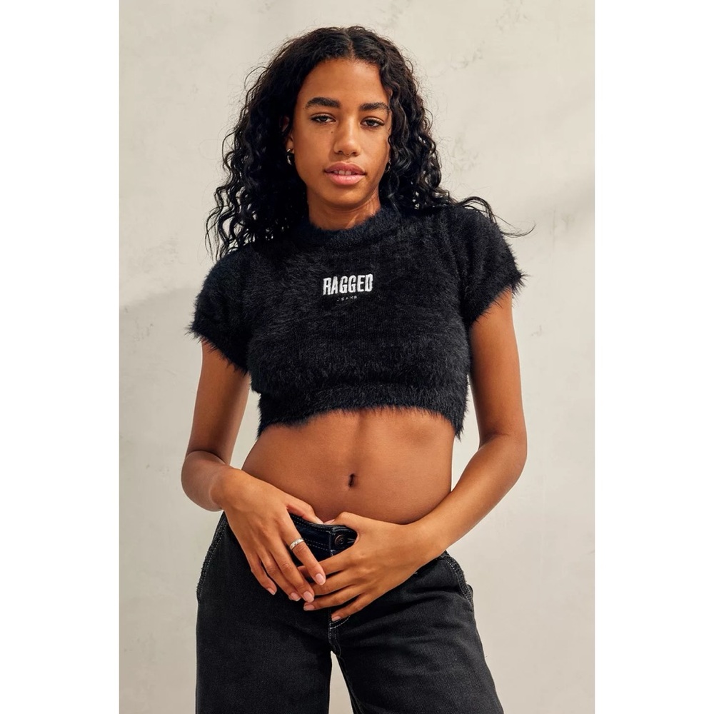 NWT The Ragged Priest Black Fluffy Super Crop Eyelash Top Short Sleeve
